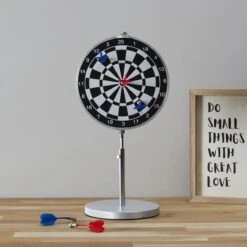 JEU DE FLECHETTES MAGNETIQUES DE BUREAU