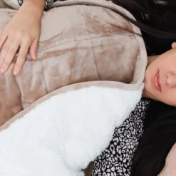 PLAID LESTE ANTI-STRESS -Ameublement De Maison 40 2h 020 images 40 2h 020 8