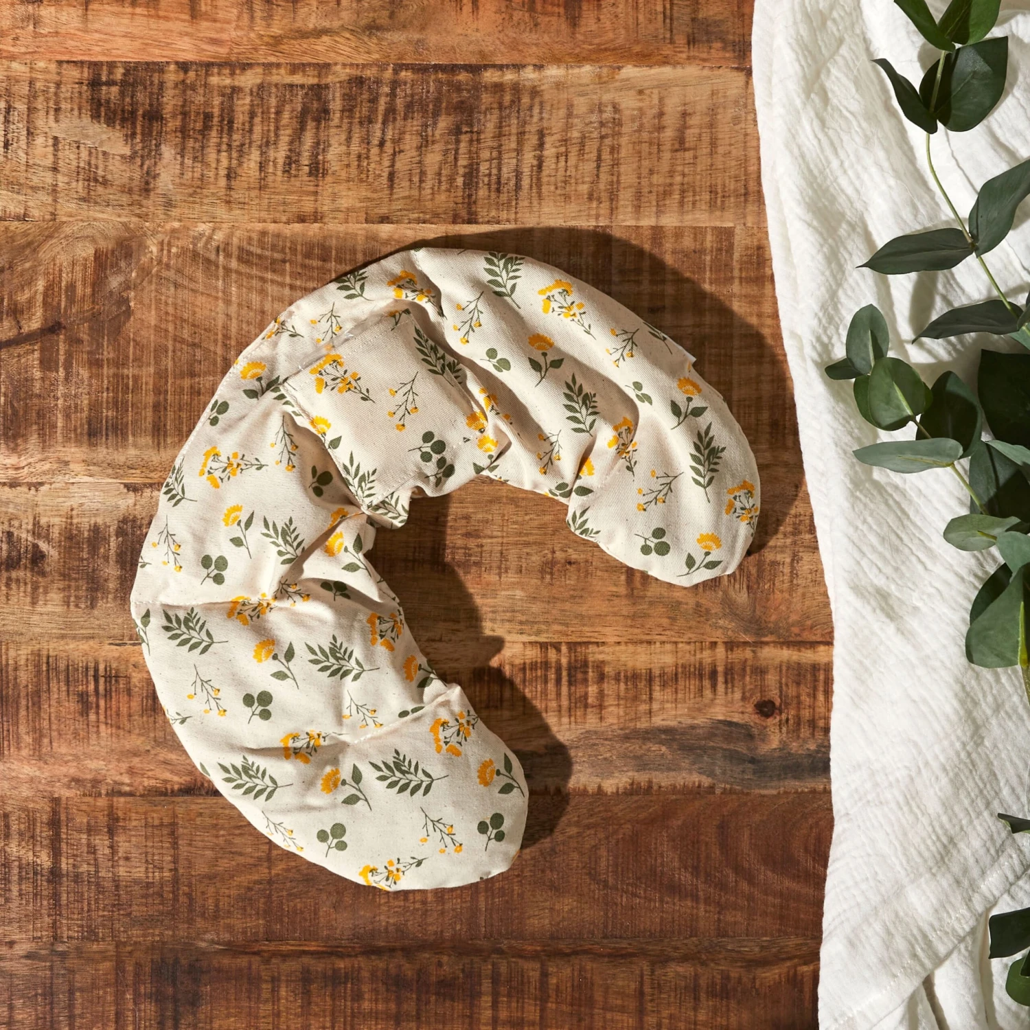 BOUILLOTTE TOUR DE COU NOYAUX DE CERISE 4 BOUILLOTTE TOUR DE COU NOYAUX DE CERISE – Image 2