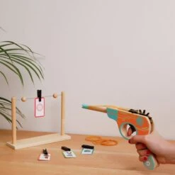 JEU PISTOLET EN BOIS LANCEUR ELASTIQUES