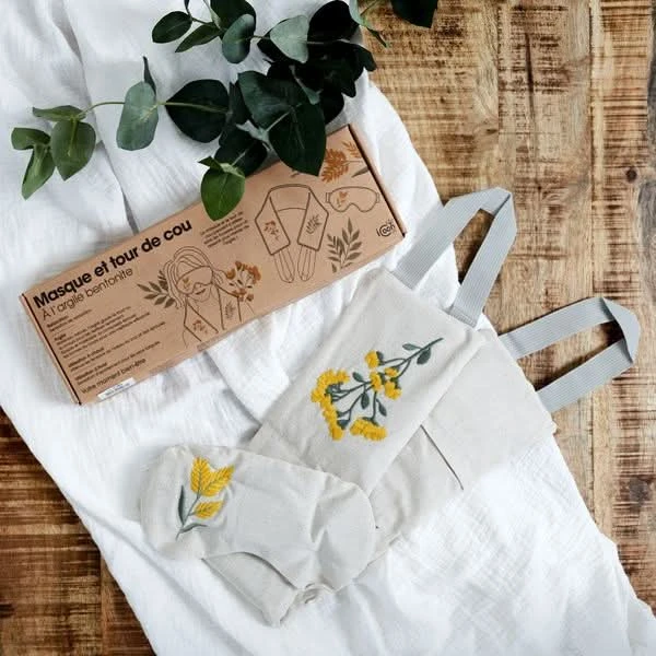 COFFRET MASQUE ET TOUR DE COU A L ARGILE 3 COFFRET MASQUE ET TOUR DE COU A L ARGILE