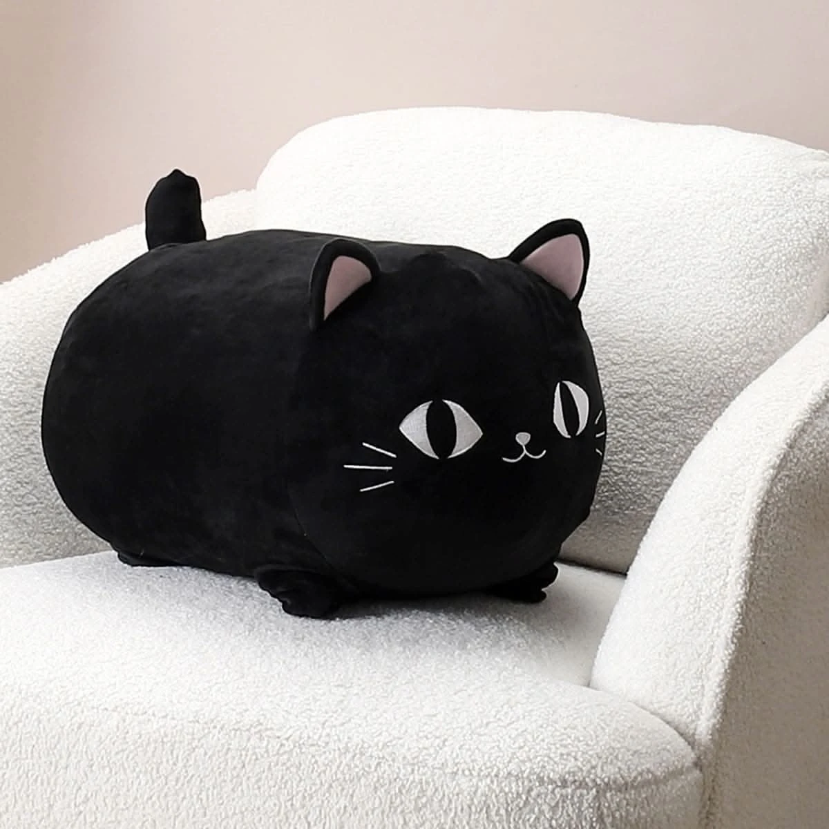 COUSSIN CHAT NOIR 2 COUSSIN CHAT NOIR