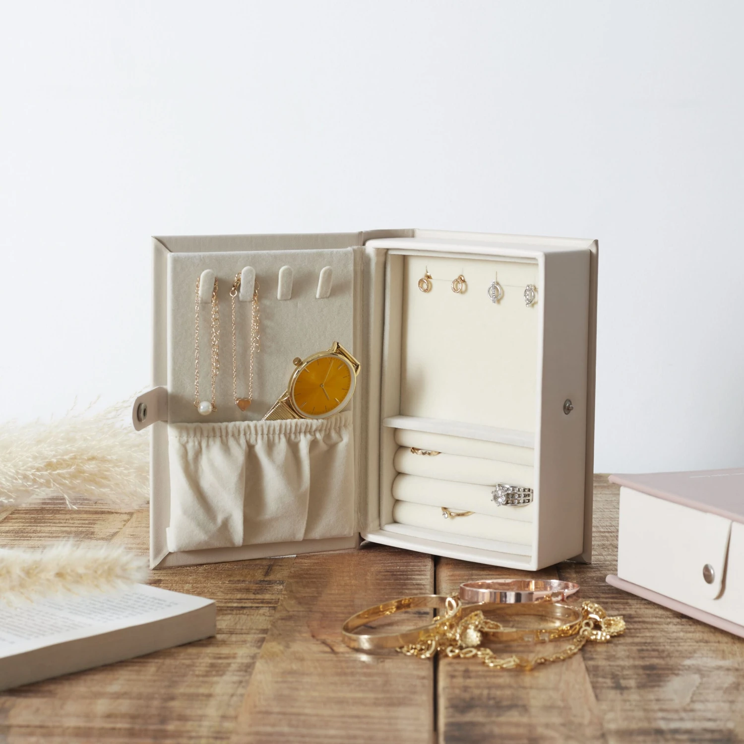 COFFRET A BIJOUX LIVRE IVOIRE 4 COFFRET A BIJOUX LIVRE IVOIRE – Image 2