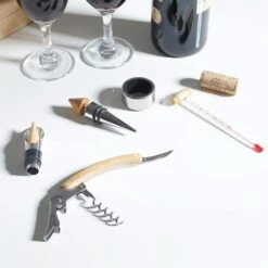 COFFRET 5 ACCESSOIRES VIN MEILLEUR PAPA