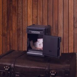 TIRELIRE COFFRE -Ameublement De Maison 43 1Q 005 tire lire coffre 1