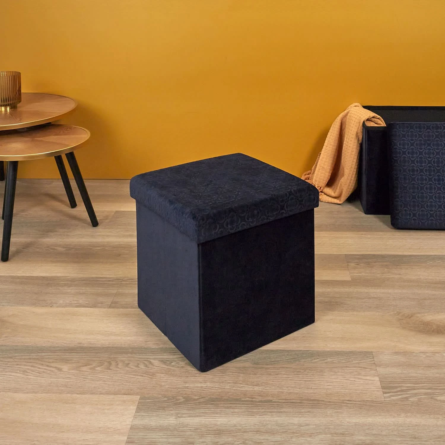 COFFRE POUF PLIABLE RETRO BLEU NUIT 3 COFFRE POUF PLIABLE RETRO BLEU NUIT