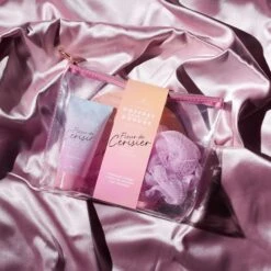 COFFRET SOIN FLEUR DE CERISIER 7 COFFRET SOIN FLEUR DE CERISIER -Ameublement De Maison SC40047 coffret fleur de cerisier 1