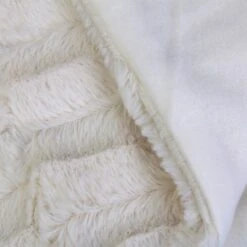 PLAID HARNAIS IMITATION FOURRURE HYGGE -Ameublement De Maison TX8116 VISU02