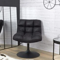 FAUTEUIL NOIR VINTAGE INDUS